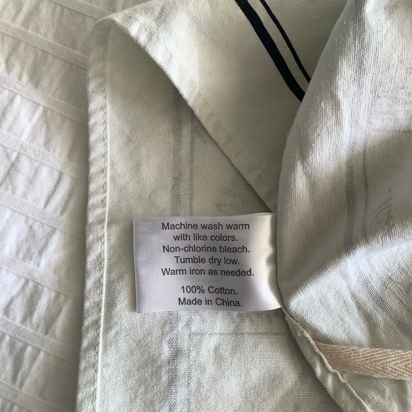 🦚 Peacock Kitchen Towel by Michel Design Works - Picture 6 of 6